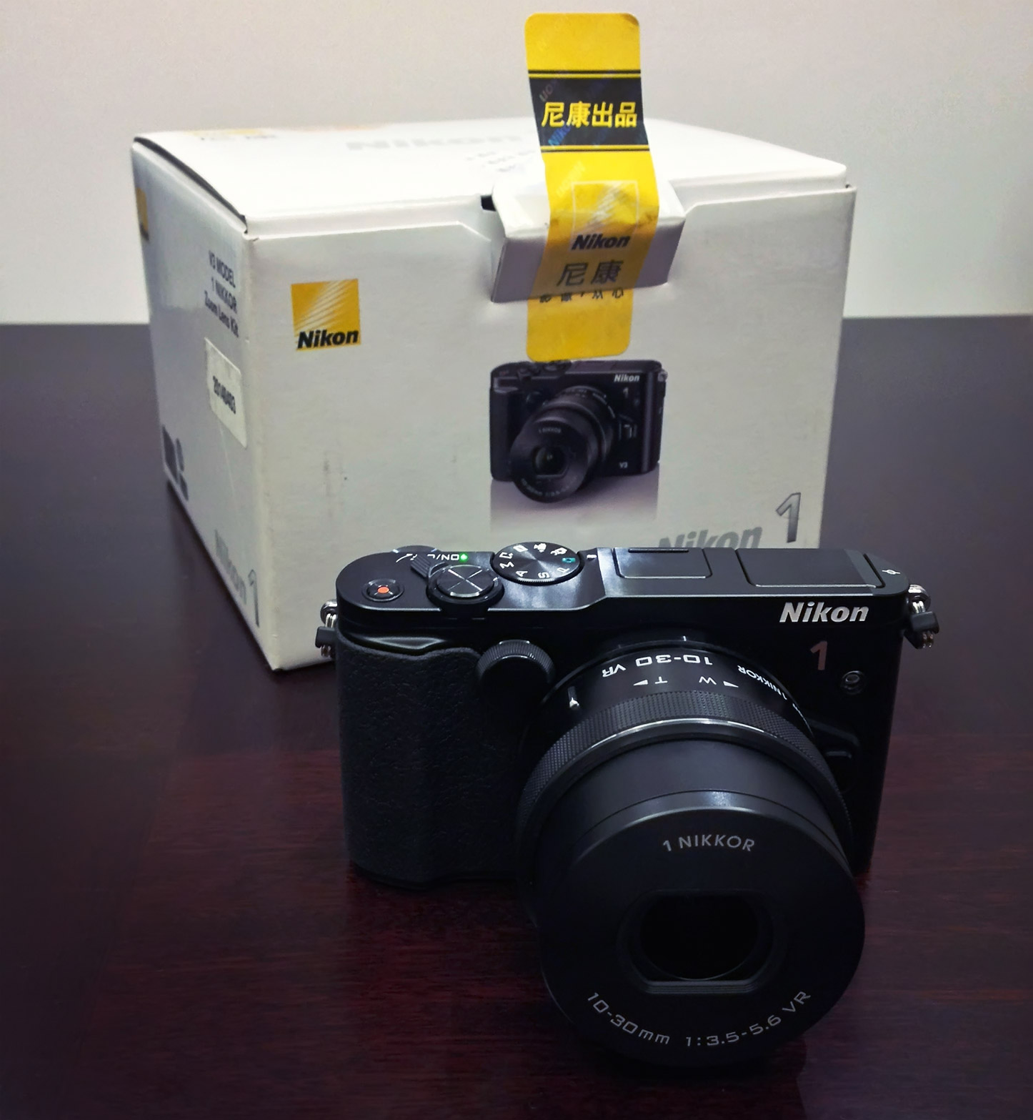 Системный фотоаппарат Nikon